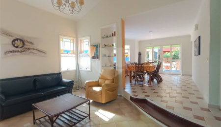 Casa à venda com 3 quartos, sendo 1 suíte,  em Morada da Praia, Bertioga, SP