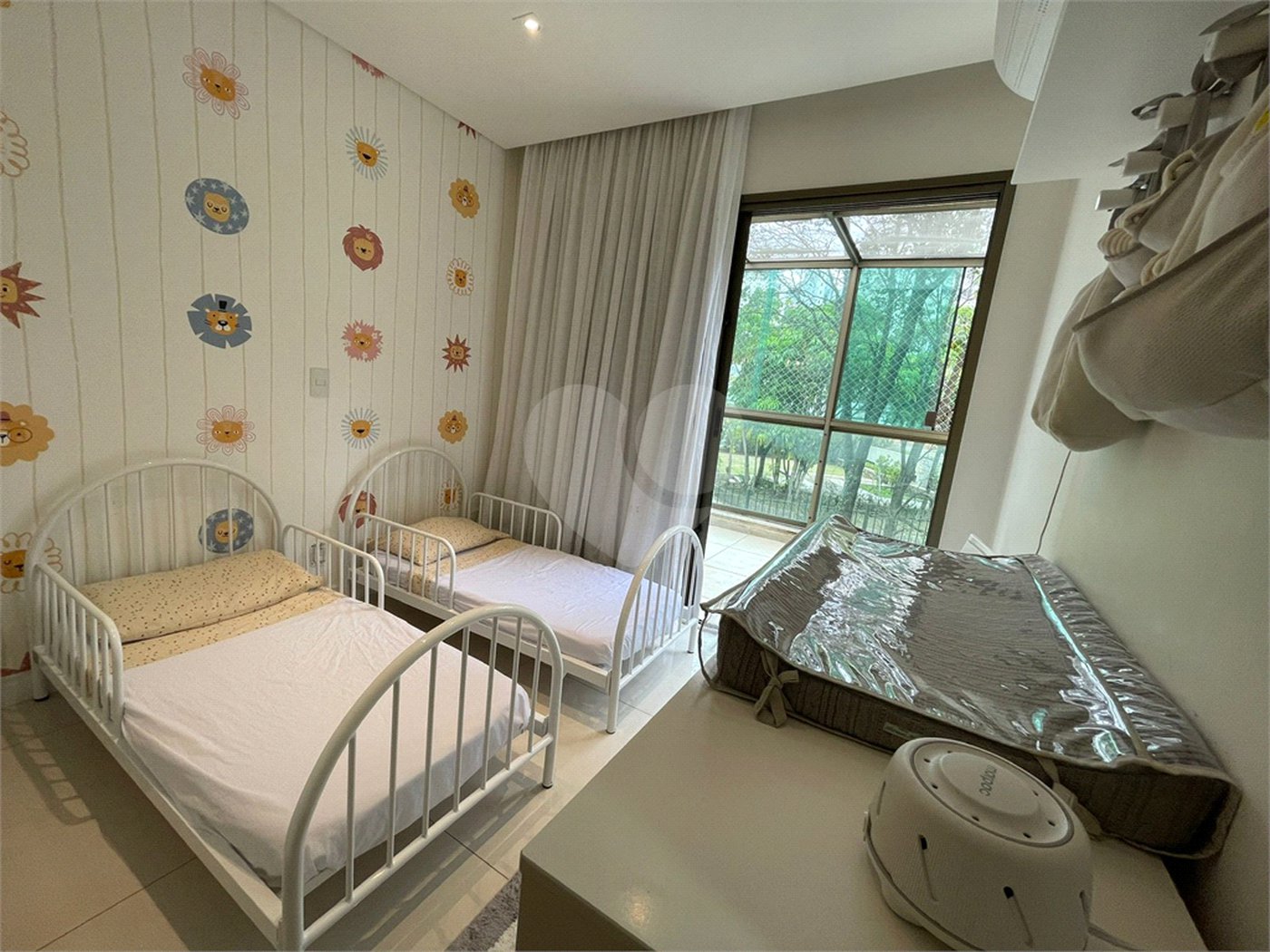 Apartamento à venda com 3 suítes em Brooklin Paulista, São Paulo, SP