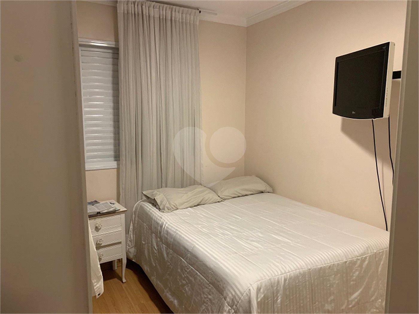 Apartamento à venda com 3 quartos, sendo 2 suítes, em Cidade São Francisco, São Paulo, SP