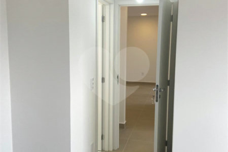 Apartamento à venda com 2 suítes em Alvinópolis, Atibaia, SP