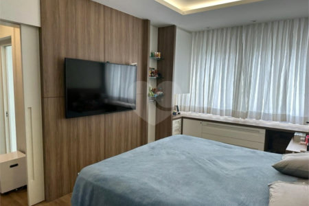 Apartamento à venda com 3 quartos, sendo 1 suíte, em Higienópolis, São Paulo, SP