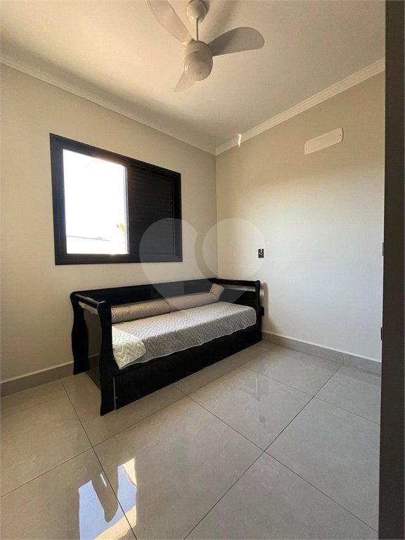 Casa à venda com 3 quartos, sendo 1 suíte, no condomínio Vila Paraty, Indaiatuba - SP