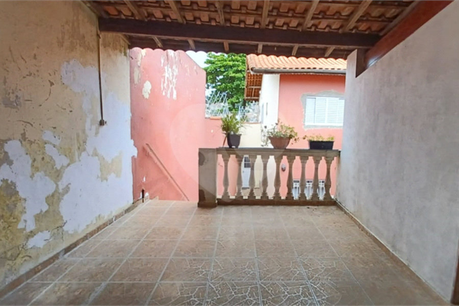 Sobrado à venda com 3 quartos, sendo 1 suíte, em Tremembé, São Paulo, SP