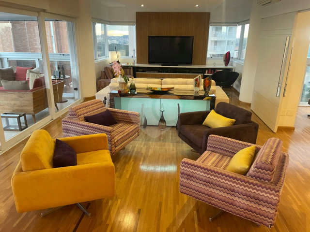 Apartamento à venda com 4 suítes em Morumbi, São Paulo, SP