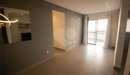 Apartamento à venda com 3 quartos, sendo 1 suíte,  em Bairro do Cambará, São Roque, SP