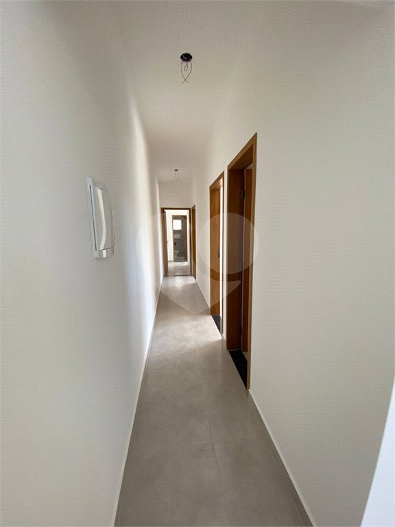 Casa à venda com 3 quartos, sendo 1 suíte, no condomínio Residencial Santa Martha, Bom Jesus dos Perdões - SP
