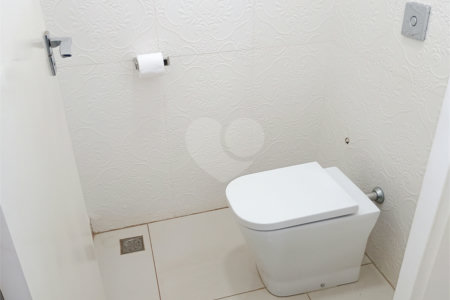 Sobrado à venda com 4 quartos, sendo 1 suíte, em Reserva San Gabriel, Ribeirão Preto, SP