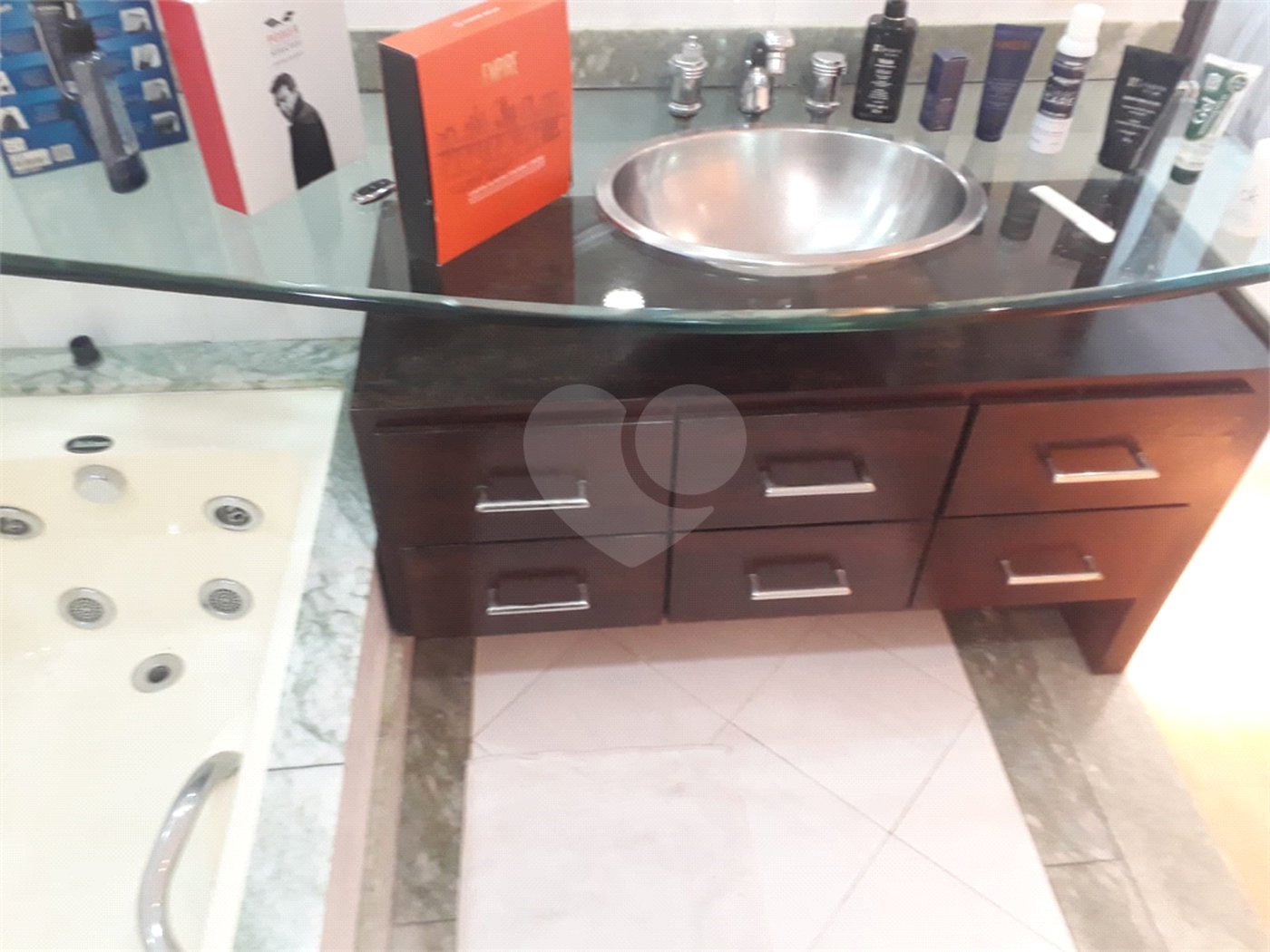 Apartamento à venda com 4 quartos, sendo 1 suíte, em Tijuca, Rio de Janeiro, RJ