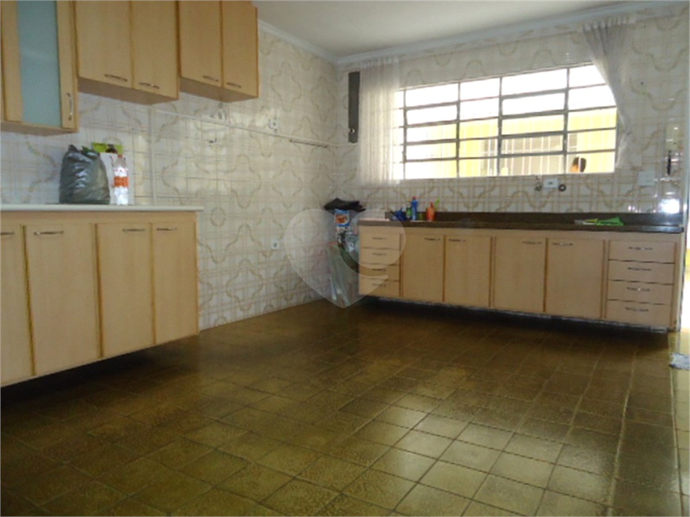 Sobrado à venda com 3 quartos em Jardim Peri, São Paulo, SP