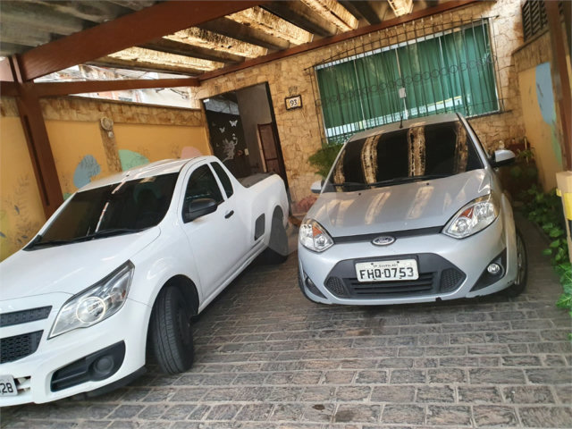 Sobrado à venda com 3 quartos, sendo 1 suíte, em Tremembé, São Paulo, SP