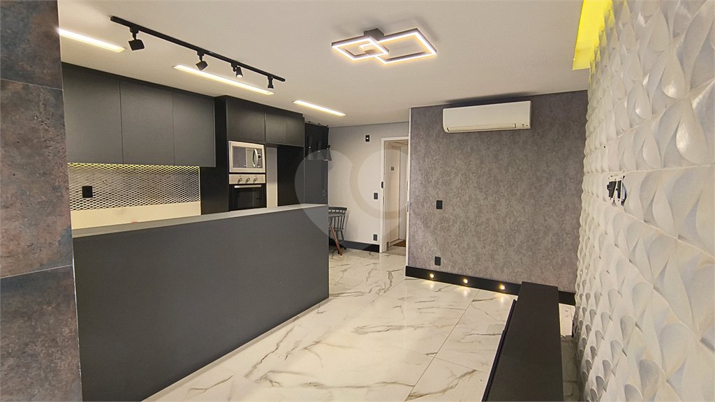 Apartamento à venda com 2 quartos, sendo 1 suíte, em Barra Funda, São Paulo, SP