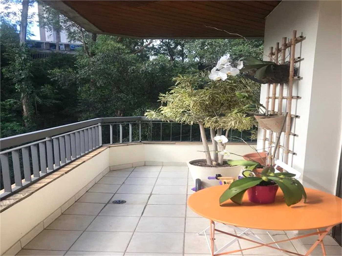 Apartamento à venda com 3 quartos, sendo 1 suíte,  em Jardim Ampliação, São Paulo, SP