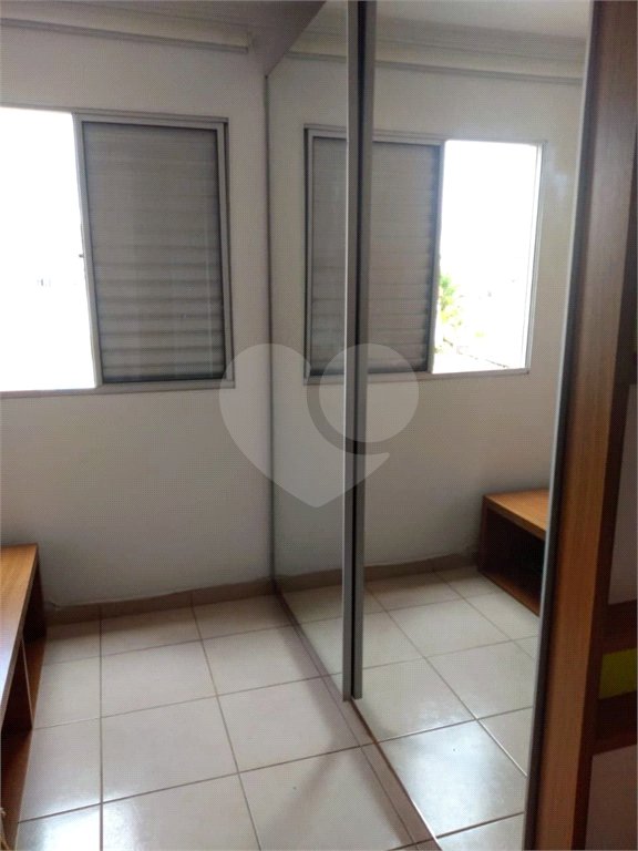 Apartamento à venda com 2 quartos, sendo 1 suíte,  em Vila Santana, Mogi das Cruzes, SP
