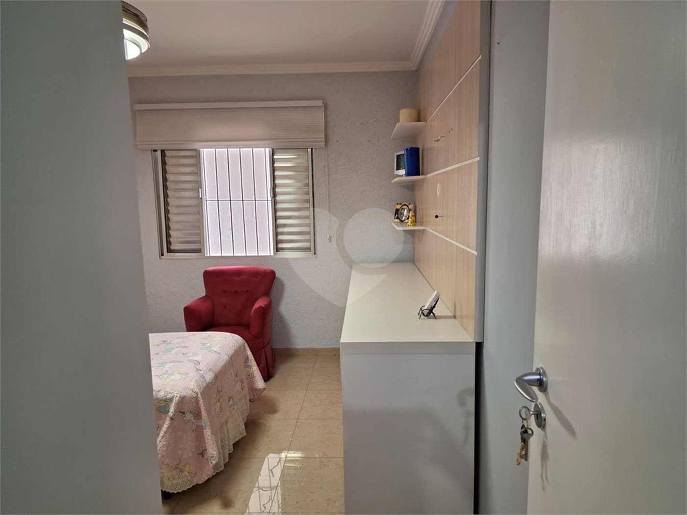 Sobrado à venda com 3 quartos, sendo 1 suíte, em Tremembé, São Paulo, SP