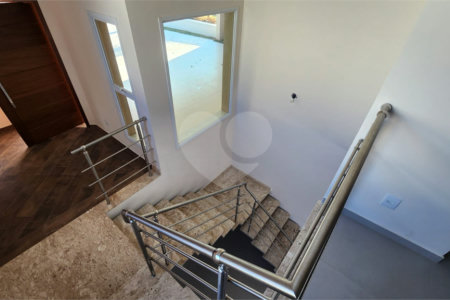 Casa à venda com 4 suítes no condomínio Santa Isabel I, Louveira - SP