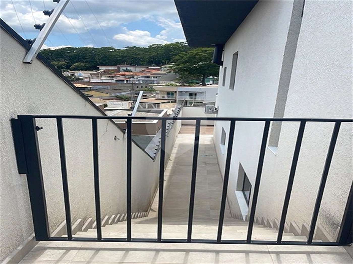 Sobrado à venda com 3 suítes em Jardim Maristela, Atibaia, SP