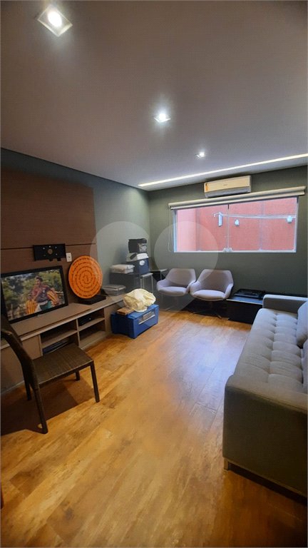 Casa à venda com 3 quartos, sendo 2 suítes,  em Vila Galvão, Guarulhos, SP