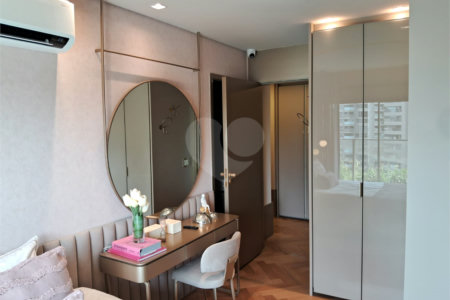 Apartamento à venda com 3 suítes em Moema, São Paulo, SP