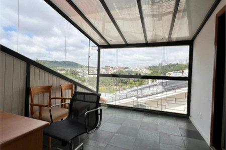 Sobrado à venda com 5 quartos, sendo 3 suítes,  em Real Park Mogi, Mogi das Cruzes, SP