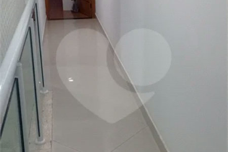 Sobrado à venda com 3 quartos, sendo 1 suíte,  em Vila Gustavo, São Paulo, SP
