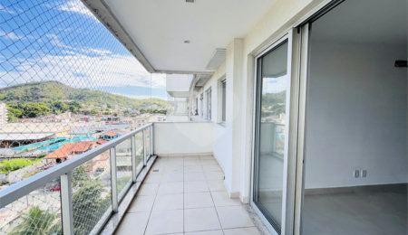 Apartamento à venda com 2 quartos, sendo 1 suíte, em Campo Grande, Rio de Janeiro, RJ