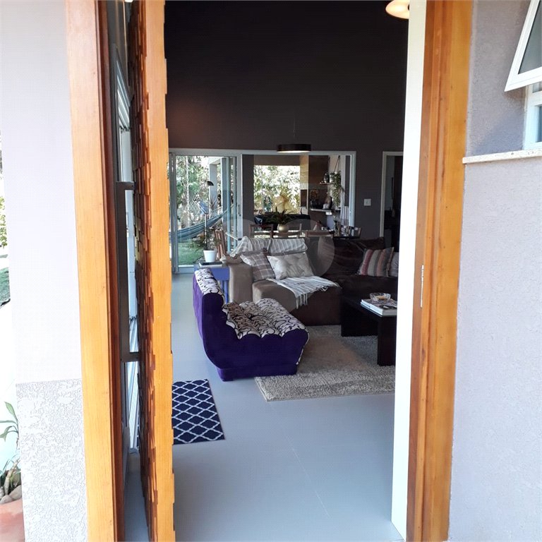 Casa à venda com 3 suítes em Condomínio Parque das Garças I, Atibaia, SP