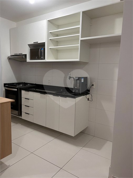 Apartamento à venda com 3 quartos, sendo 1 suíte, em Vila Andrade, São Paulo, SP