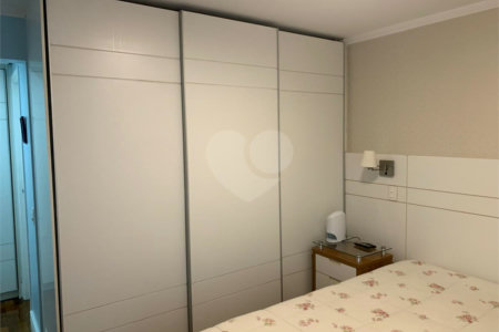 Apartamento à venda com 4 quartos, sendo 3 suítes, em Chácara Santo Antônio (zona Sul), São Paulo, SP