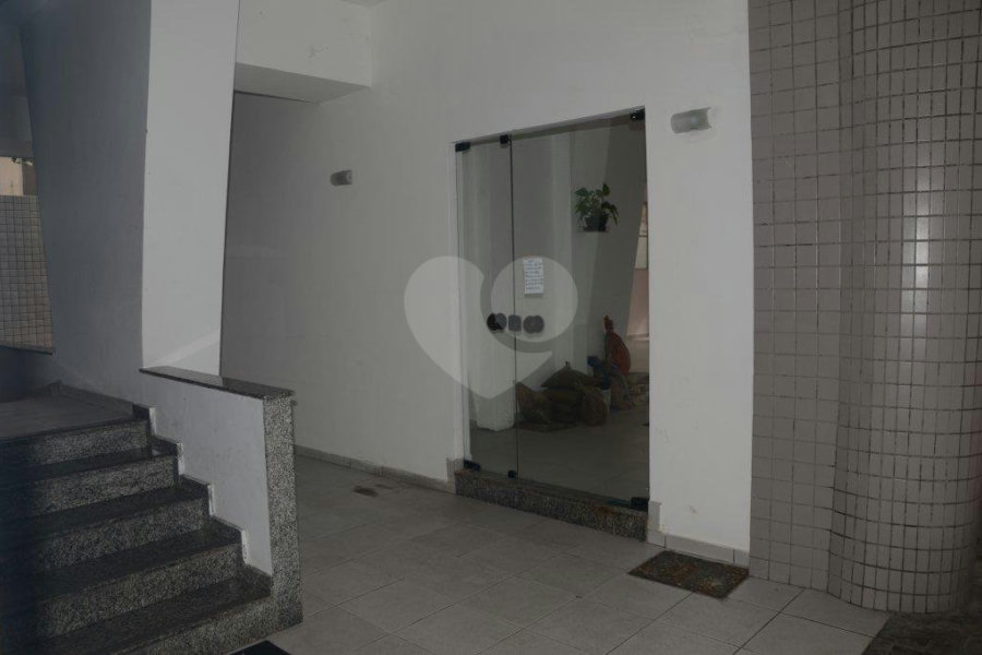 Apartamento à venda com 2 quartos, sendo 1 suíte,  em Itararé, São Vicente, SP