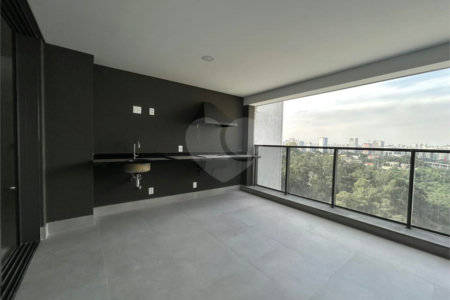 Apartamento à venda com 3 suítes em Panamby, São Paulo, SP