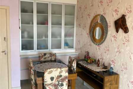 Apartamento à venda com 3 quartos, sendo 1 suíte, em Vila Rubens, Mogi das Cruzes, SP