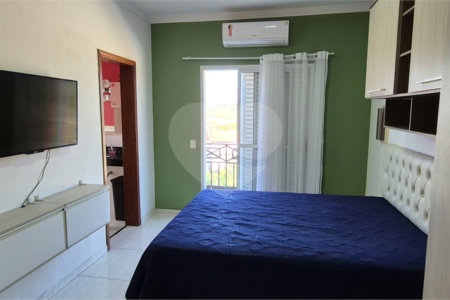 Casa à venda com 4 quartos, sendo 3 suítes, em Parque São Camilo, Itu, SP