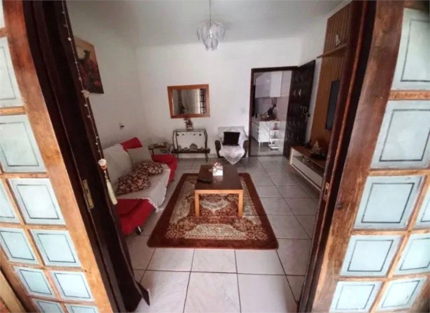 Sobrado à venda com 4 quartos, sendo 1 suíte, em Santo Antônio, Osasco, SP