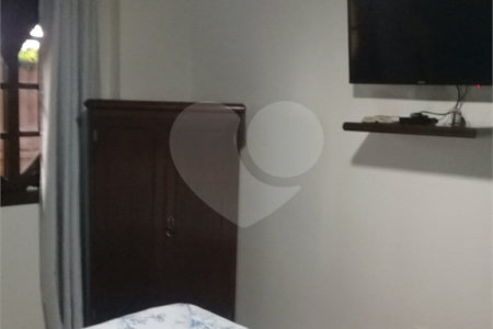 Casa Térrea à venda com 5 quartos, sendo 1 suíte, em Cosmos, Rio de Janeiro, RJ