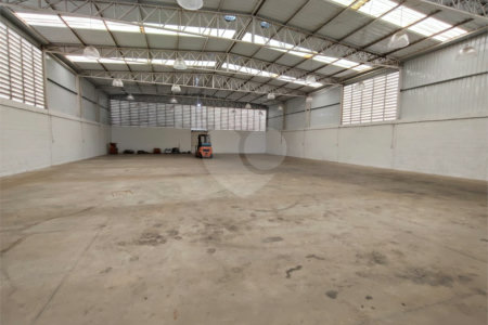 Salão para alugar em Vila Vendramini, Itapetininga, SP