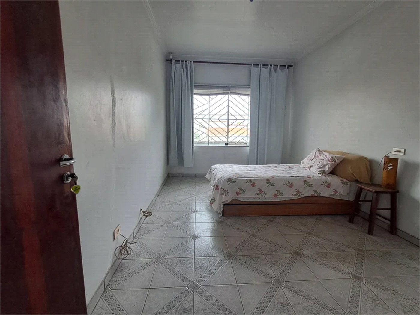 Sobrado à venda com 3 quartos, sendo 1 suíte,  em Vila Romana, São Paulo, SP