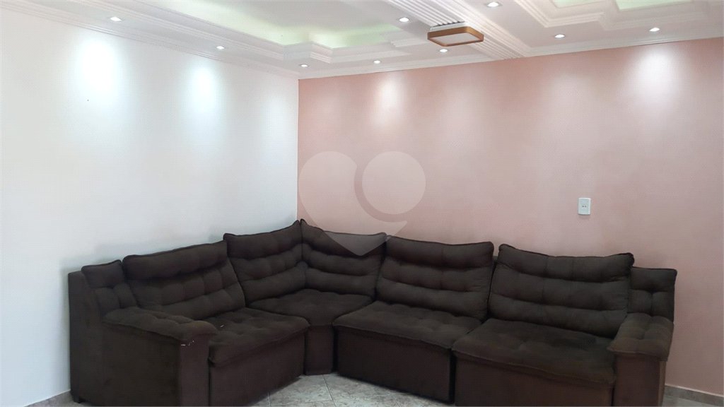 Casa à venda com 8 quartos, sendo 3 suítes,  no condomínio Terras de Santa Rosa, Salto - SP
