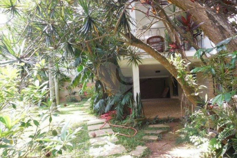 Casa à venda com 6 quartos, sendo 1 suíte,  em Tremembé, São Paulo, SP