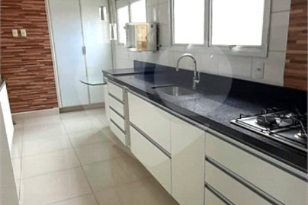 Apartamento à venda com 4 quartos, sendo 3 suítes, em Cambuci, São Paulo, SP