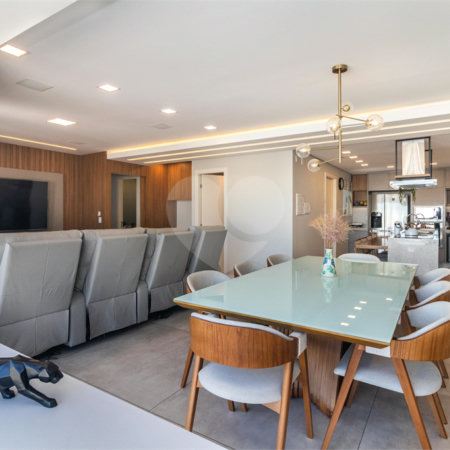 Apartamento à venda com 3 quartos, sendo 2 suítes, em Vila Romana, São Paulo, SP