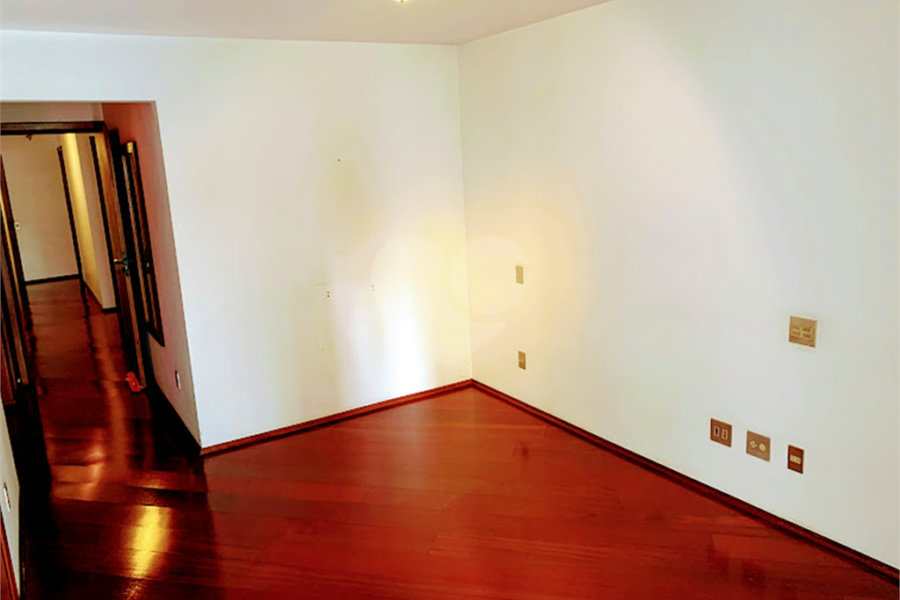 Apartamento à venda ou para alugar com 4 quartos, sendo 2 suítes, em Santana, São Paulo, SP