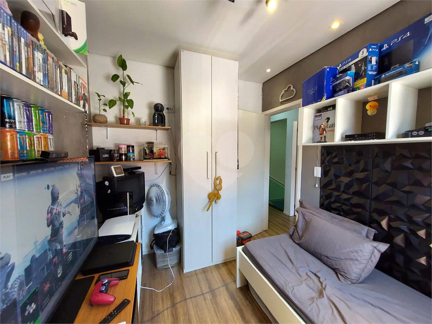 Casa à venda com 3 quartos, sendo 1 suíte,  em Villa Di Cesar, Mogi das Cruzes, SP