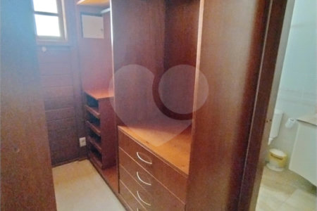 Casa à venda com 3 quartos, sendo 1 suíte, no condomínio Bosque de Greviléa, Vinhedo - SP