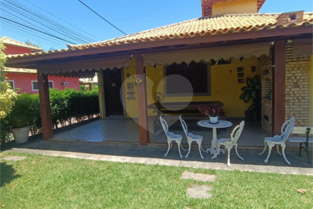 Casa à venda com 3 quartos, sendo 1 suíte, em Rasa, Armação dos Búzios, RJ