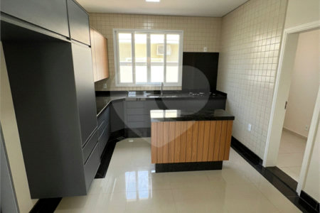 Casa à venda com 3 suítes no condomínio Chapada, Itu - SP