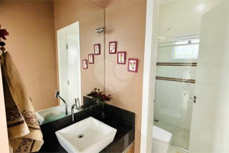 Casa à venda com 4 suítes no condomínio Dos Lagos, Itupeva - SP