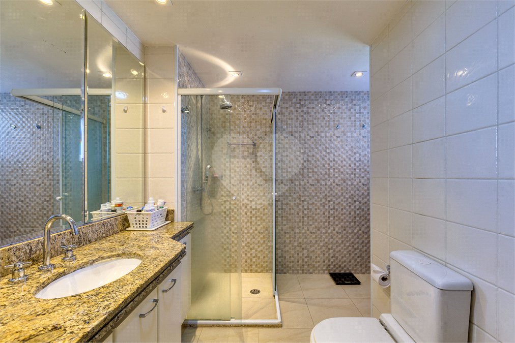 Apartamento à venda com 3 suítes em Alto da Boa Vista, São Paulo, SP