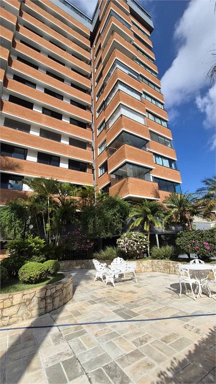 Apartamento à venda ou para alugar com 3 quartos, sendo 2 suítes, em Vila Romana, São Paulo, SP