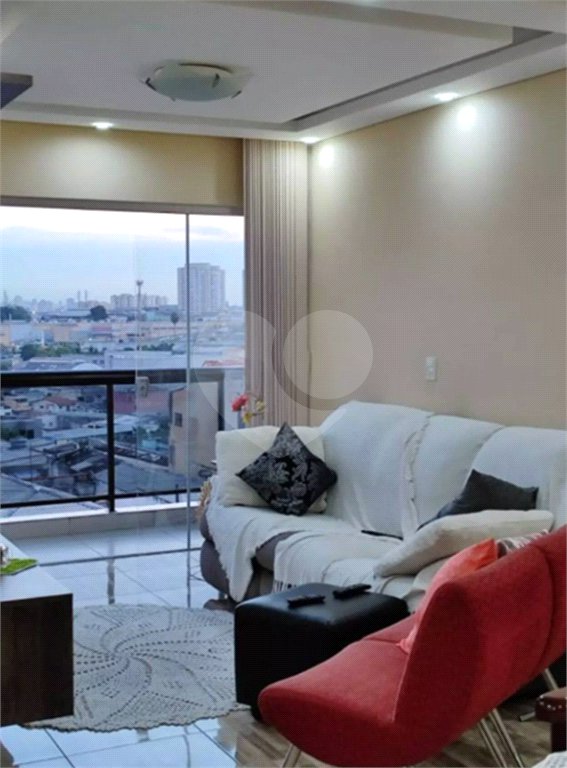 Apartamento à venda com 3 quartos, sendo 1 suíte, em Vila Augusta, Guarulhos, SP