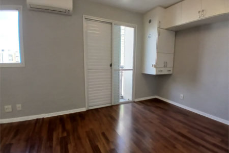 Cobertura à venda com 4 quartos, sendo 3 suítes,  em Cidade São Francisco, São Paulo, SP